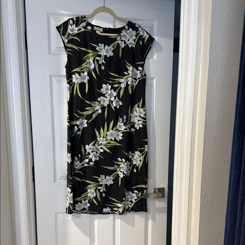Tommy Bahama Black and Cream Sheath Sleeveless Dress Size 14
